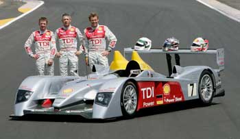 Audi R10 car #7