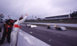 Mosport00-Finish