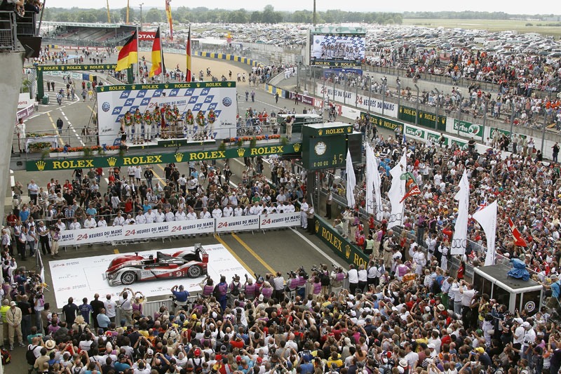 LeMans10-podium-2066w.jpg